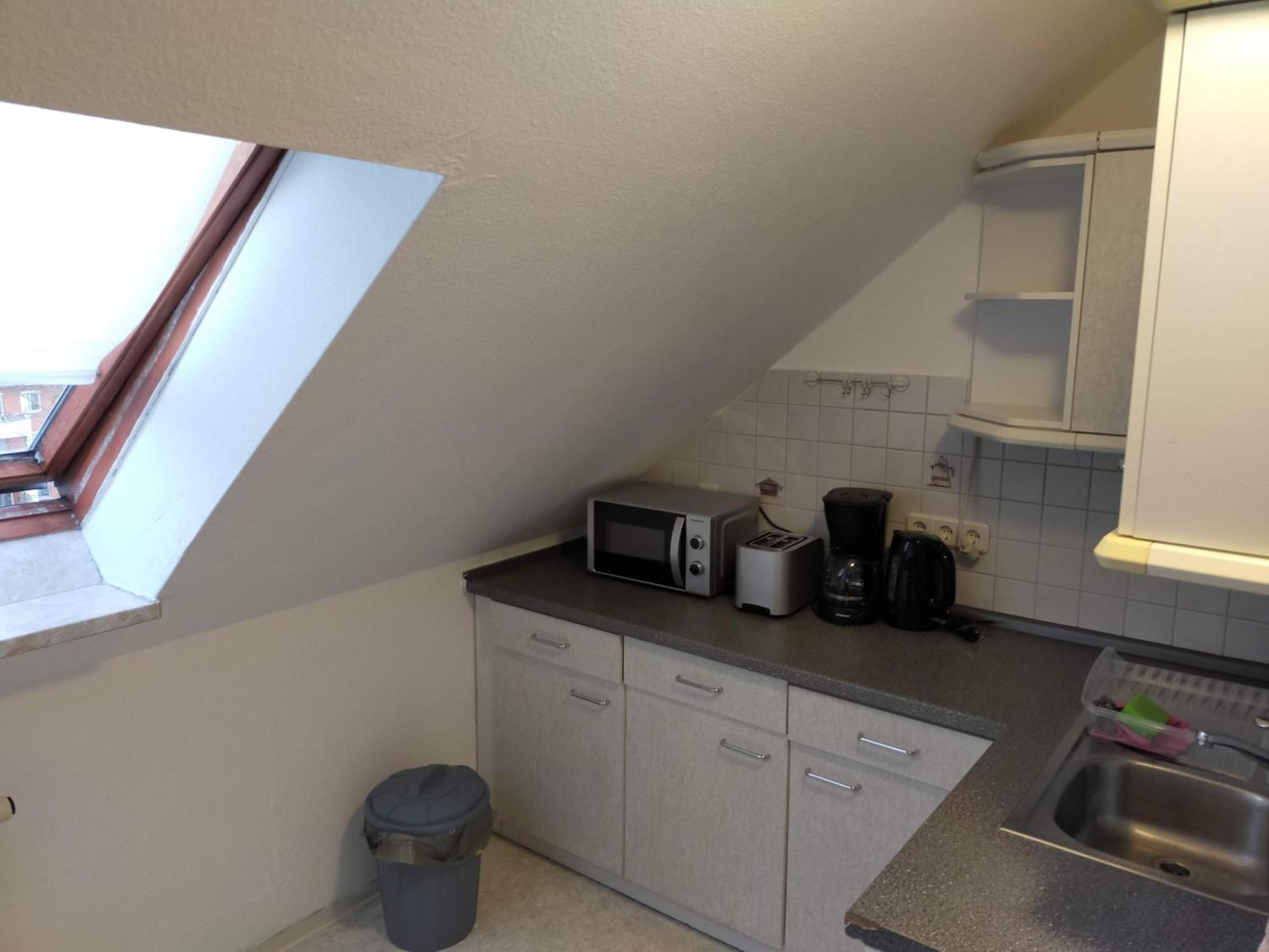 Flex Aparts - Grosse, Moeblierte Wohnung In Zwickau Mit 2 Zimmern Eksteriør billede